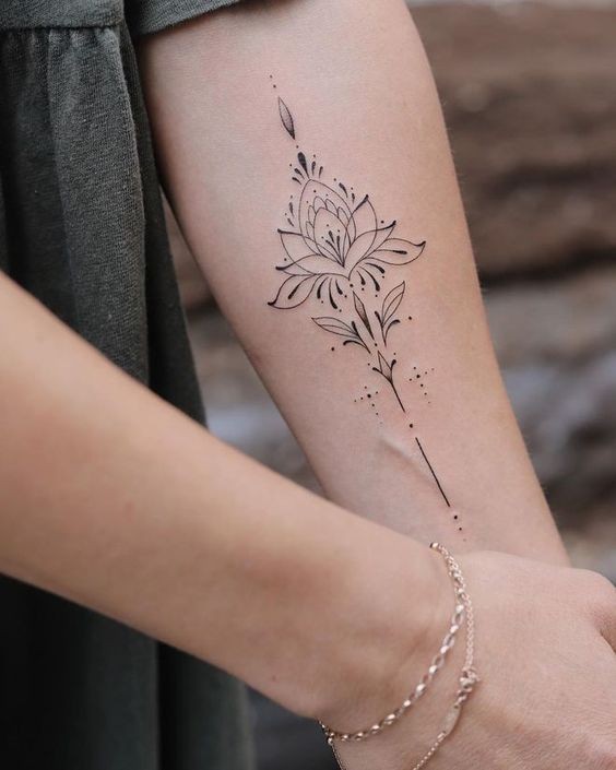 41 Petits tatouages à la fois minimalistes et discrets 7