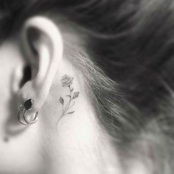 41 Petits tatouages à la fois minimalistes et discrets 31