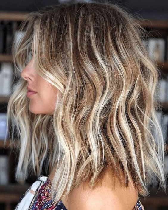 22 coupes au carré avec balayage ombre blond polaire 1