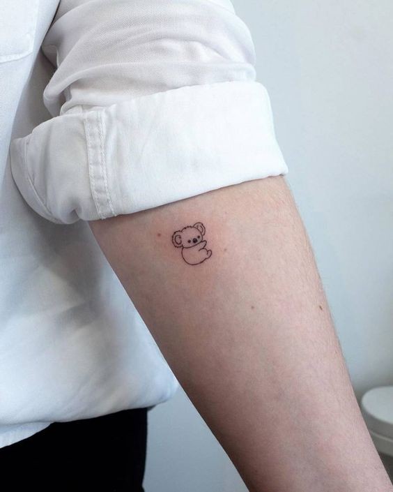 25 tatouages minimalistes à la fois élégants et discrets 22