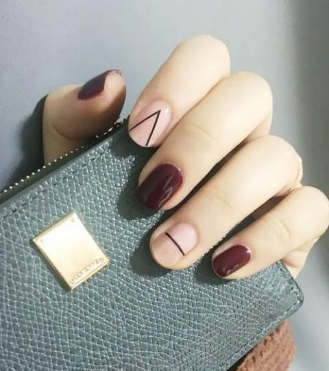 17 nails art minimalistes pour des ongles courts 2