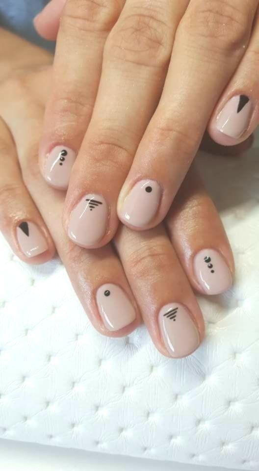 19 idées de déco pour vos ongles courts et simples 8