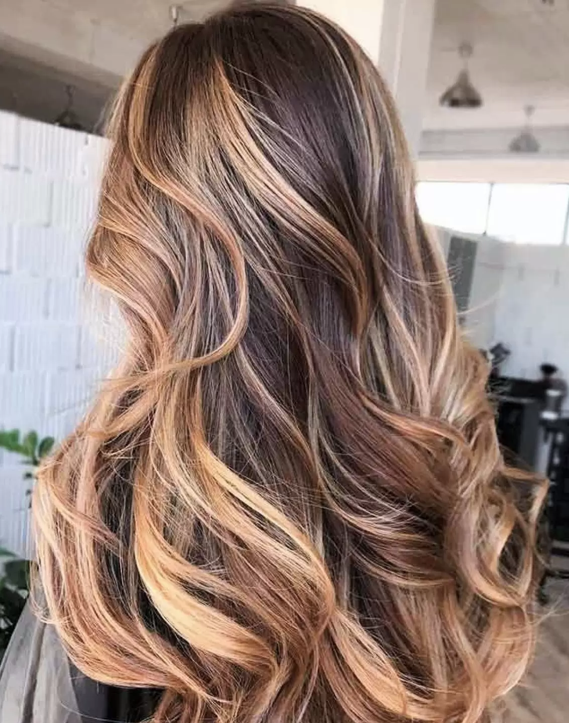 Balayage Blond : 38 Idées Qui Rendent une Femme Irrésistible 51