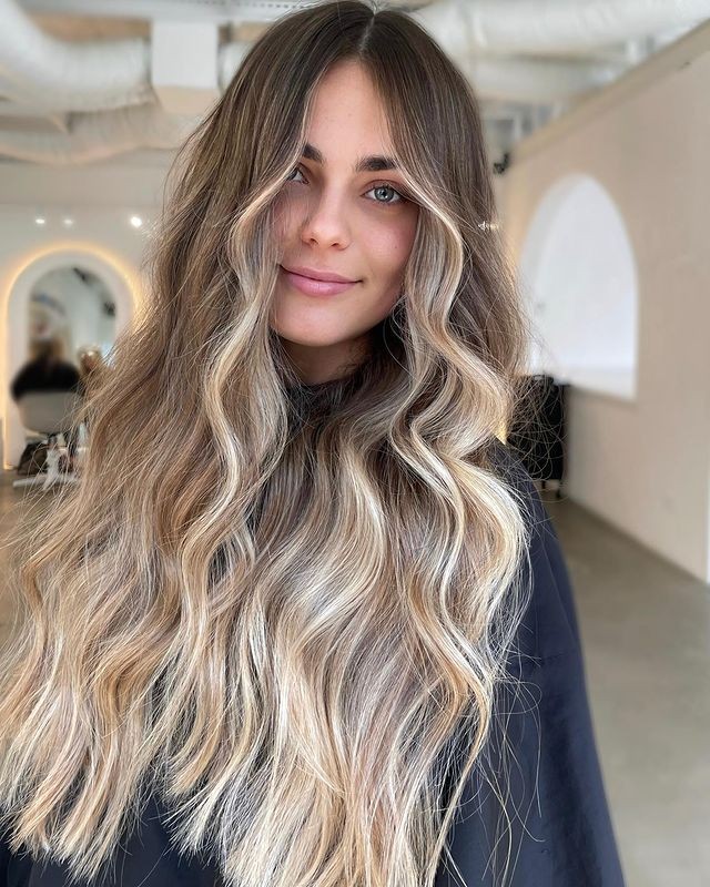 Balayage Blond : 38 Idées Qui Rendent une Femme Irrésistible 24