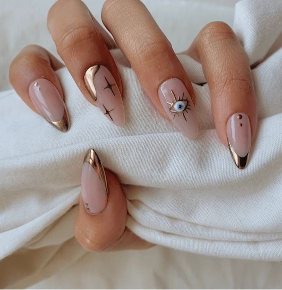 Tendance manucure 2023 : 20 idées pour des ongles stylés 12