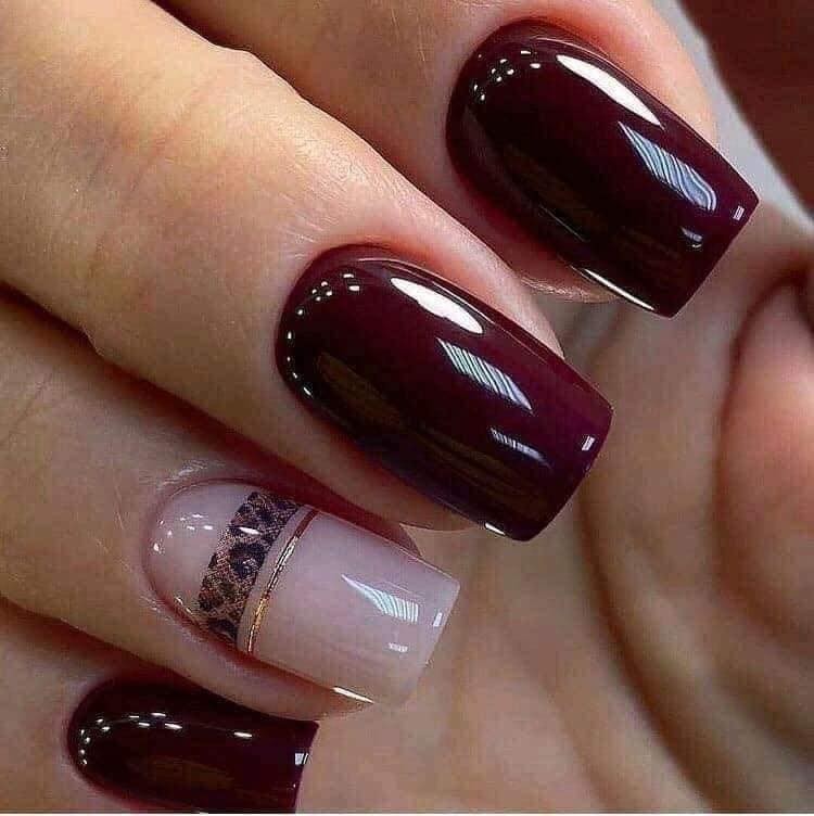 24 idées d'ongles bordeaux pour s'inspirer 4