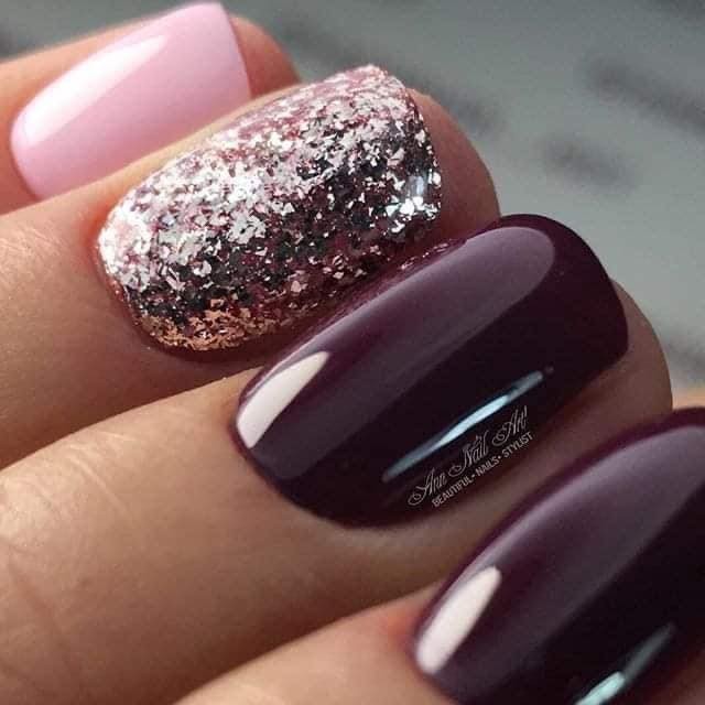 24 idées d'ongles bordeaux pour s'inspirer 18