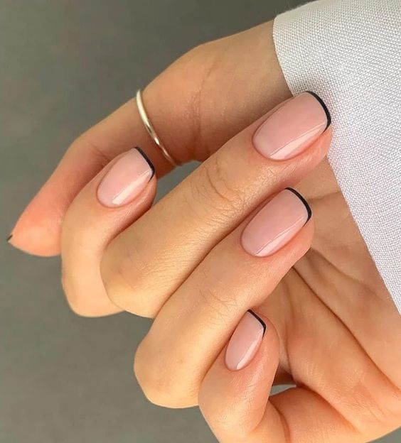 Les 25 meilleurs idées de vernis à ongles tendances en 2023 14