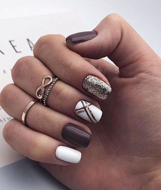 Les 25 meilleurs idées de vernis à ongles tendances en 2023 4