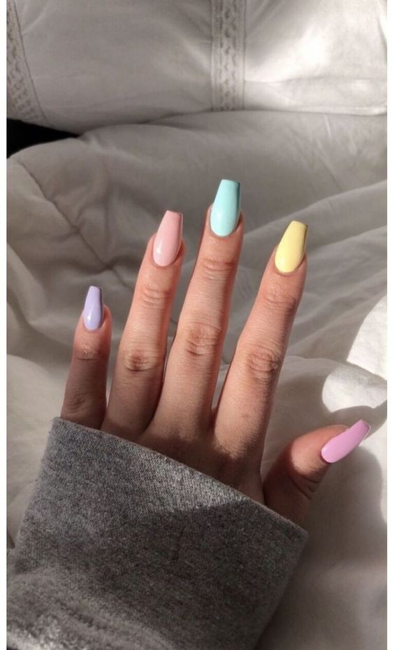 52 idées de vernis à ongles pour l'été qui vont te faire craquer 6