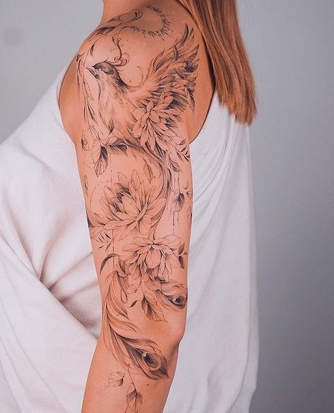 14 superbes tatouages ??de Phoenix pour les femmes 8