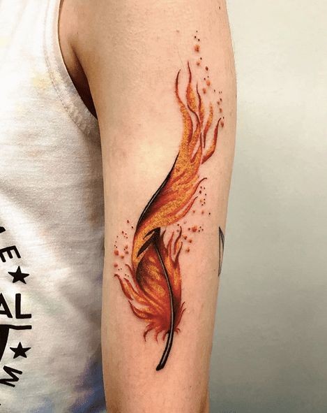 14 superbes tatouages ??de Phoenix pour les femmes 10