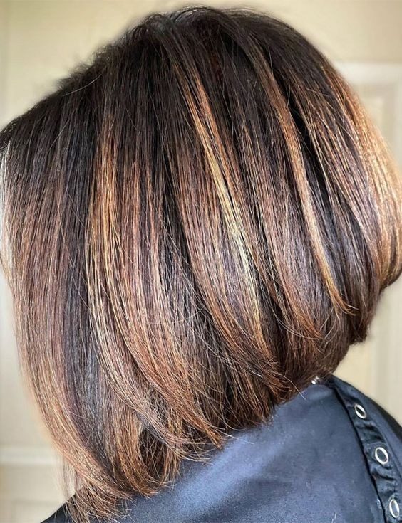 10 Balayages Caramel sur Cheveux Courts & Lisses 8