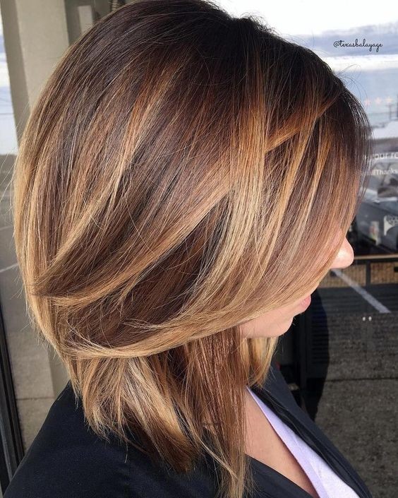 10 Balayages Caramel sur Cheveux Courts & Lisses 9