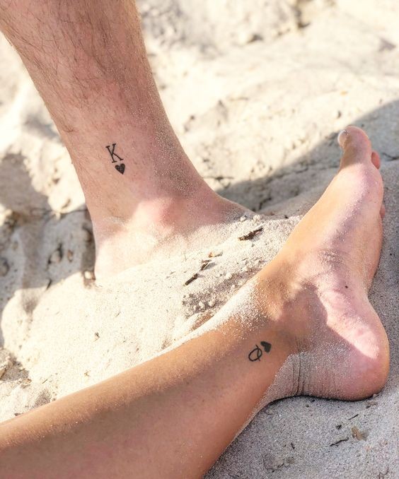 17 Petits Tatouages Discrets à Partager en Couple 13