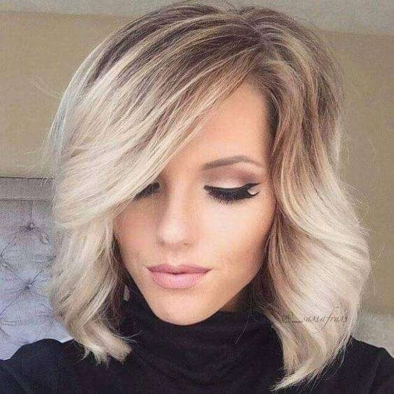 18 idées de couleurs de cheveux blonds cendres 18