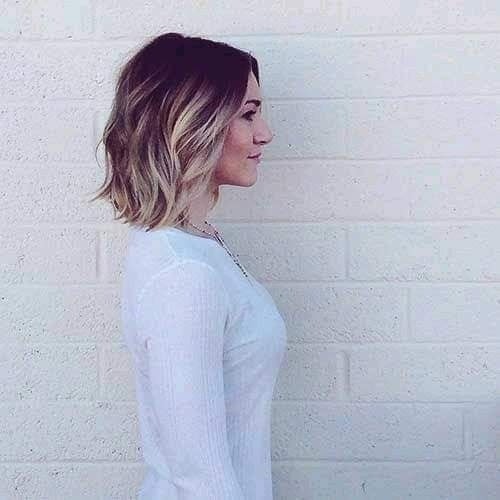 27 Balayages stylées sur cheveux mi-longs 25