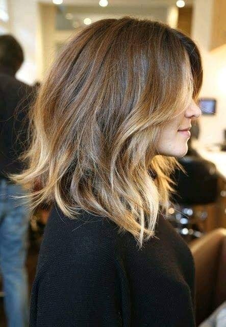 27 Balayages stylées sur cheveux mi-longs 18