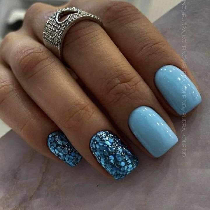 29 idées de gelish paillettes sur ongles courts 6