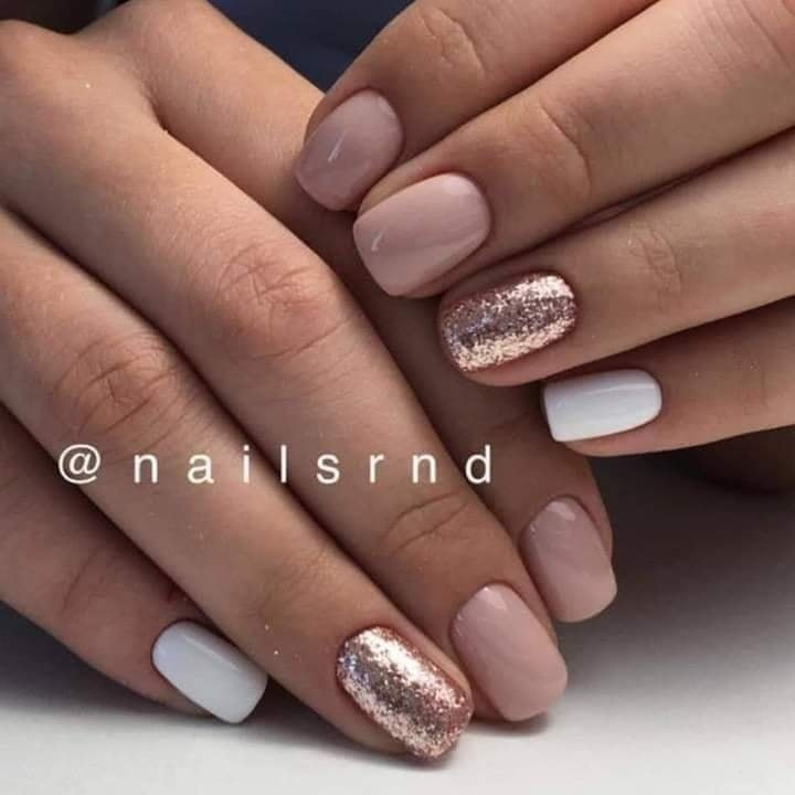 29 idées de gelish paillettes sur ongles courts 17