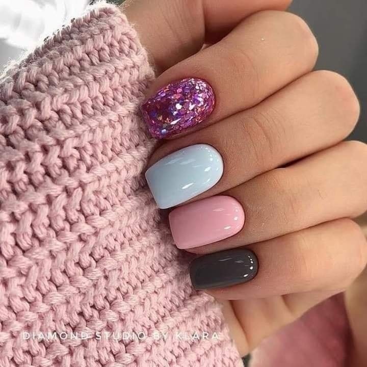 29 idées de gelish paillettes sur ongles courts 7