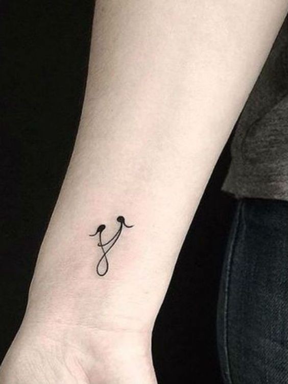 30 Petits Tatouages qui ont de Grands Pouvoirs 28