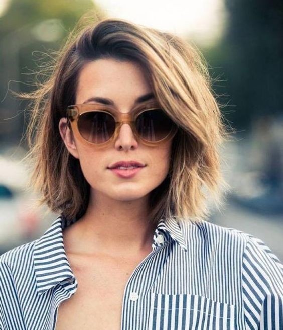 Carré pour cheveux fins : 18 modèles à tomber par terre ! 4