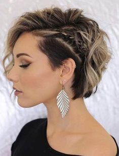 Coupe courte mariage : 31 idées de coiffures de mariées pour cheveux courts 5