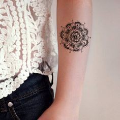 21 Tatouages Mandala Géométriques Pour S'inspirer 9