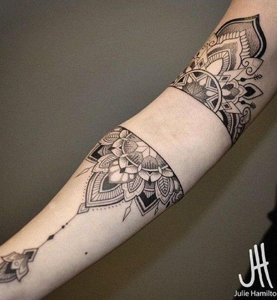 21 Tatouages Mandala Géométriques Pour S'inspirer 10