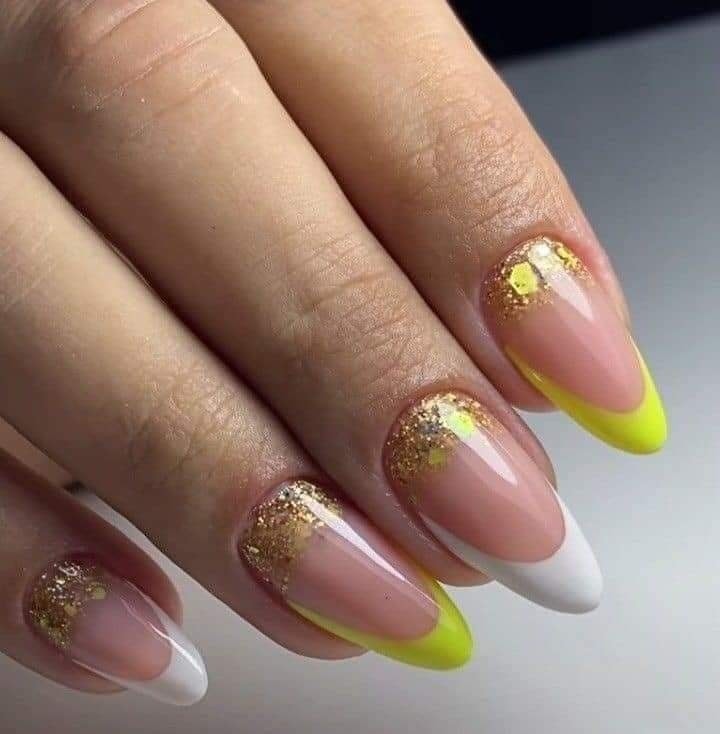 27 idées de nail art pour des ongles colorés 26