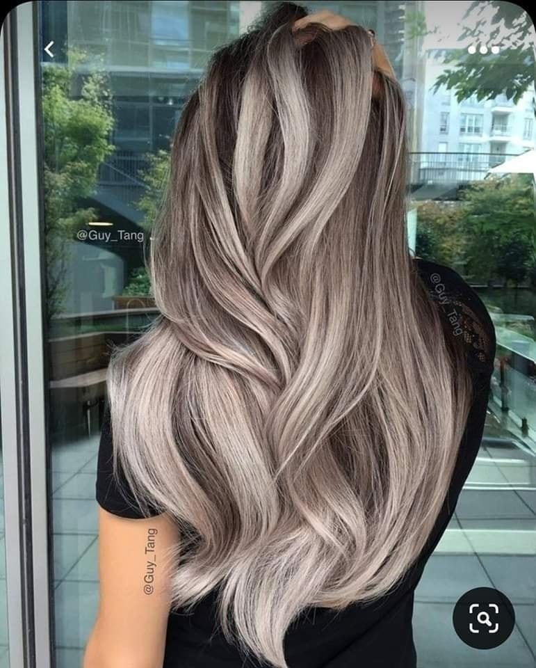 18 idées de couleurs de cheveux blonds cendres 8