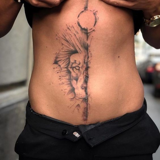 12 tatouages qui transforment les cicatrices en œuvres d'art 9