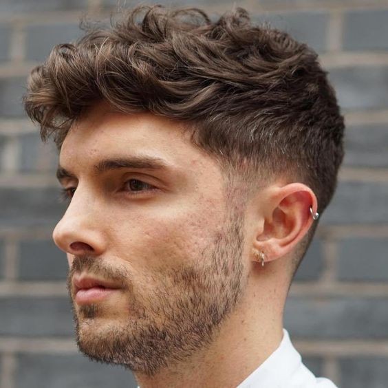 60 Coiffures pour les hommes aux cheveux épais 18