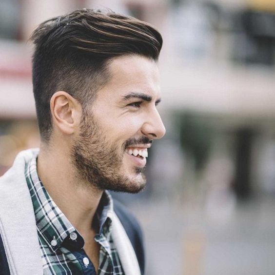 60 Coiffures pour les hommes aux cheveux épais 9