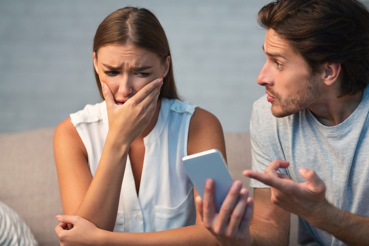 Comportement d'un homme qui cache quelque chose 1