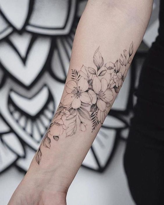 Les 40 différents styles de tatouages pour femme 2