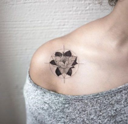 Les 40 différents styles de tatouages pour femme 18