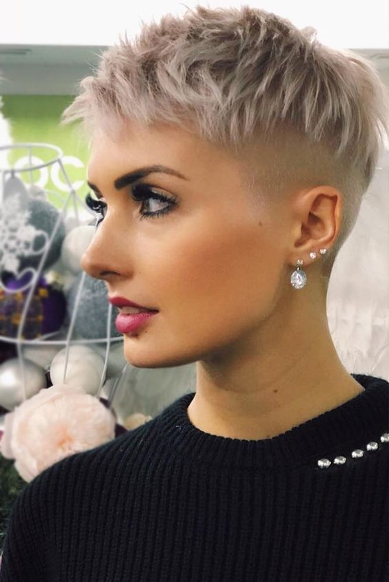 Les plus belles coupes courtes vues sur Pinterest en 2023 3