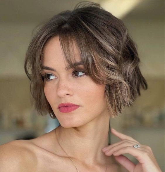 Les plus belles coupes courtes vues sur Pinterest en 2023 30