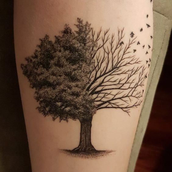 Tatouage arbre généalogique : 42 Idées & Significations 15