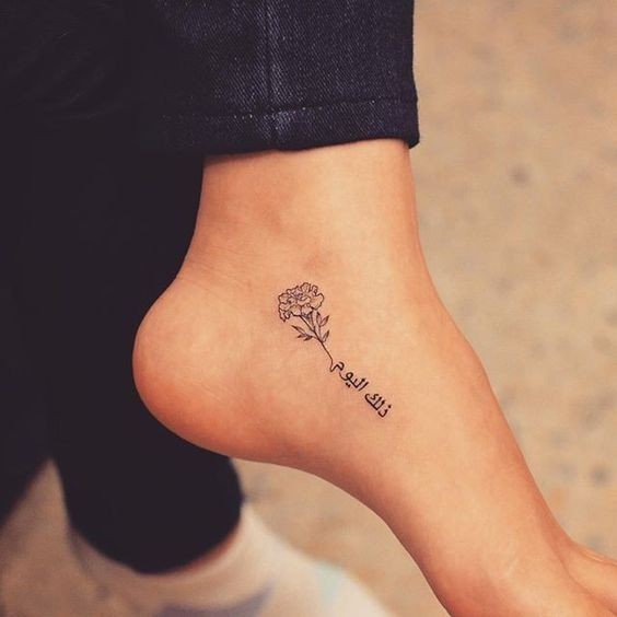 32 Tatouages date de naissance discrets & originaux 15