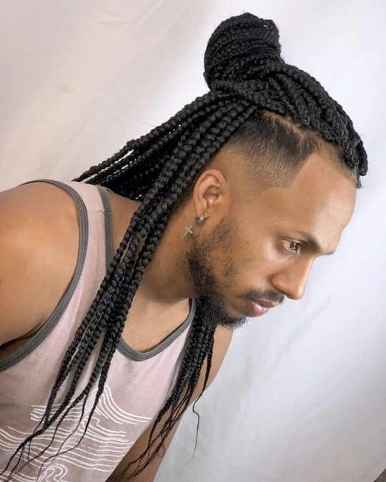 Tresses homme 2023 : Nos 33 Plus Beaux Modèles 27