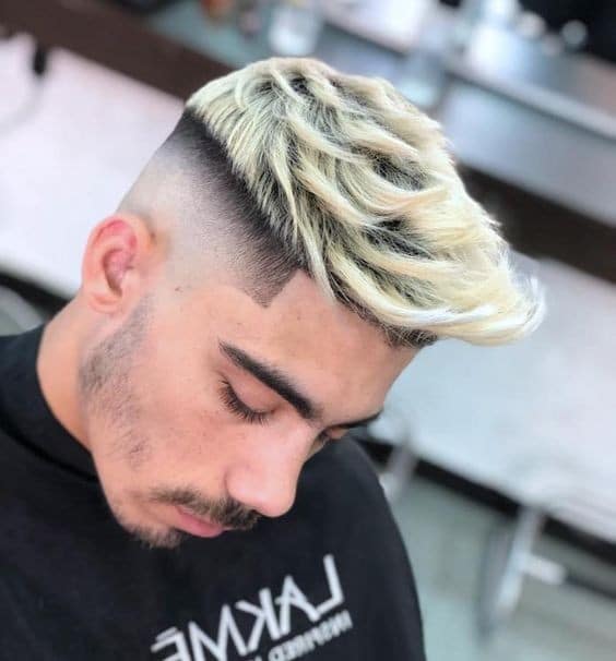 23 coupes de cheveux mi-décolorées pour hommes en 2023 21