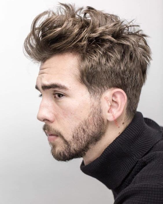 23 coupes de cheveux mi-décolorées pour hommes en 2023 26