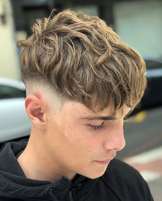 42 coupes de cheveux élégantes pour jeunes hommes pour 2023 5