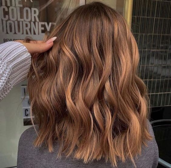 Couleur Cheveux Tendance 2022 : 22 Modèles & Nuances 14