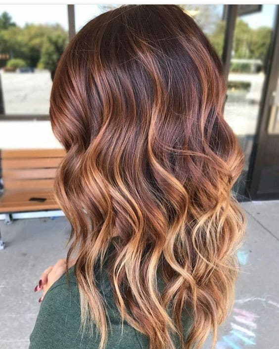 Couleur Cheveux Tendance 2022 : 22 Modèles & Nuances 16