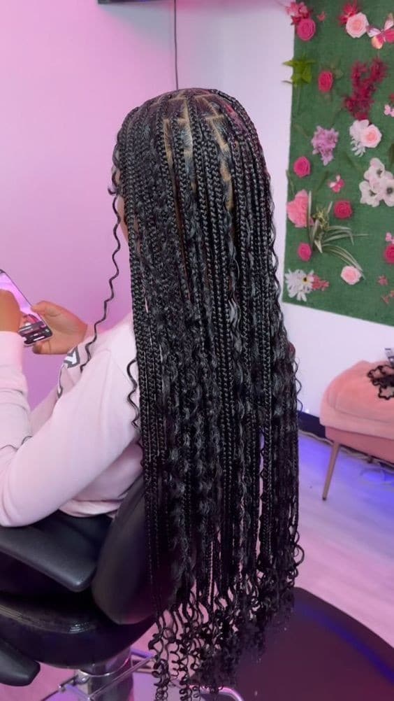 Knotless Braids : 25 Différents Styles de Tresses Sans Nœuds 19