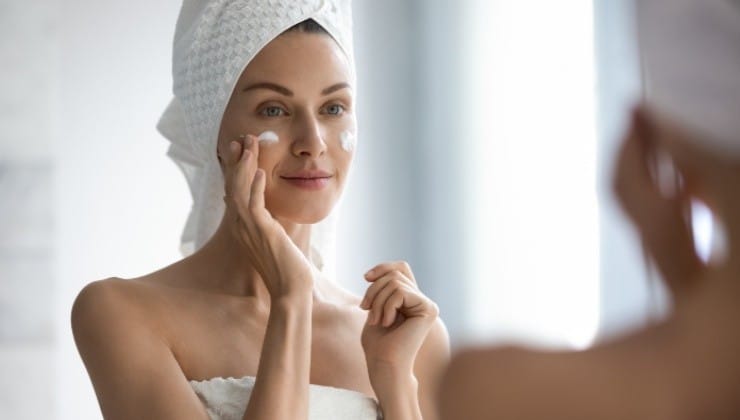 Méthode Asiatique pour une Peau de Porcelaine : Secrets pour une Peau Parfaite à 60 Ans 3